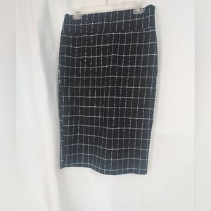 ABN Black/White Straight Skirt. Size M